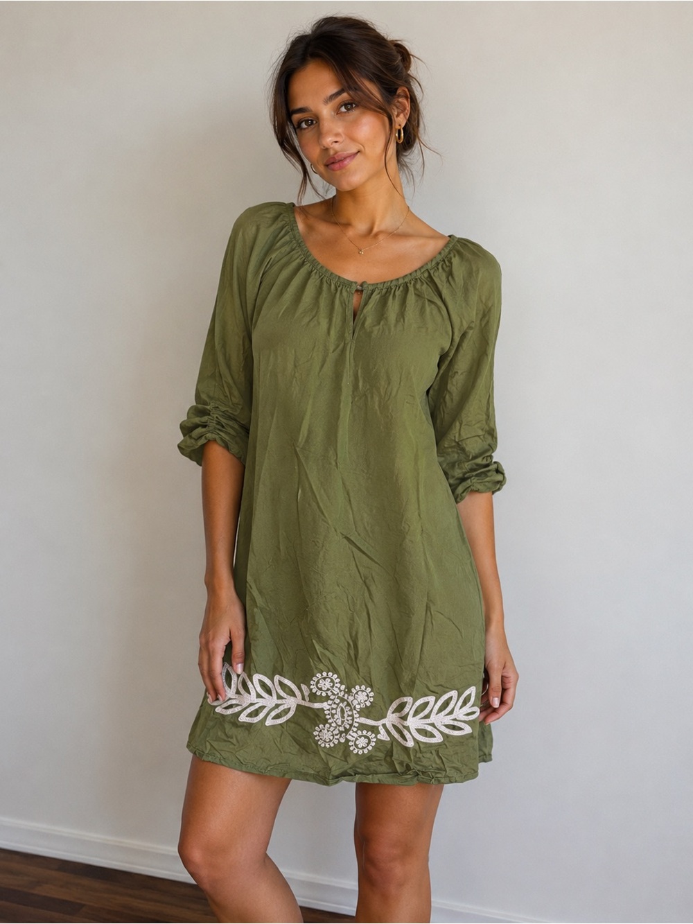 Ciebon women’s medium olive green dress white embroidery shortsleeved designer